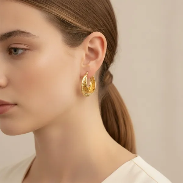 Aurora Curve Earrings