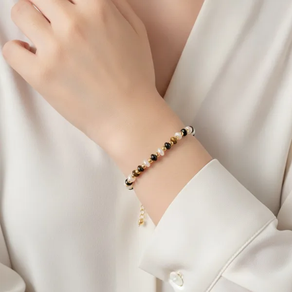 Tiger Eye & Onyx Bracelet